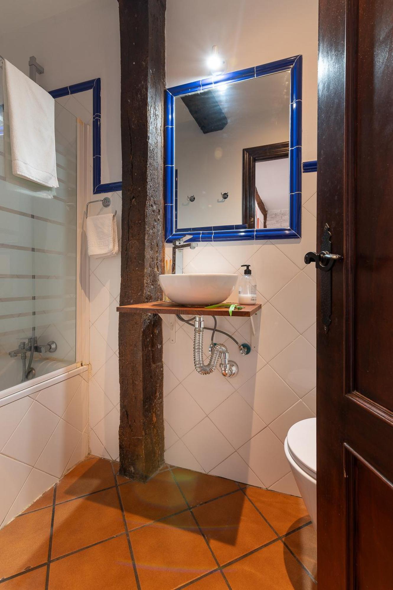 Apartamento En El Corazon De La Ciudad Junto A Las Estaciones Santander Eksteriør bilde