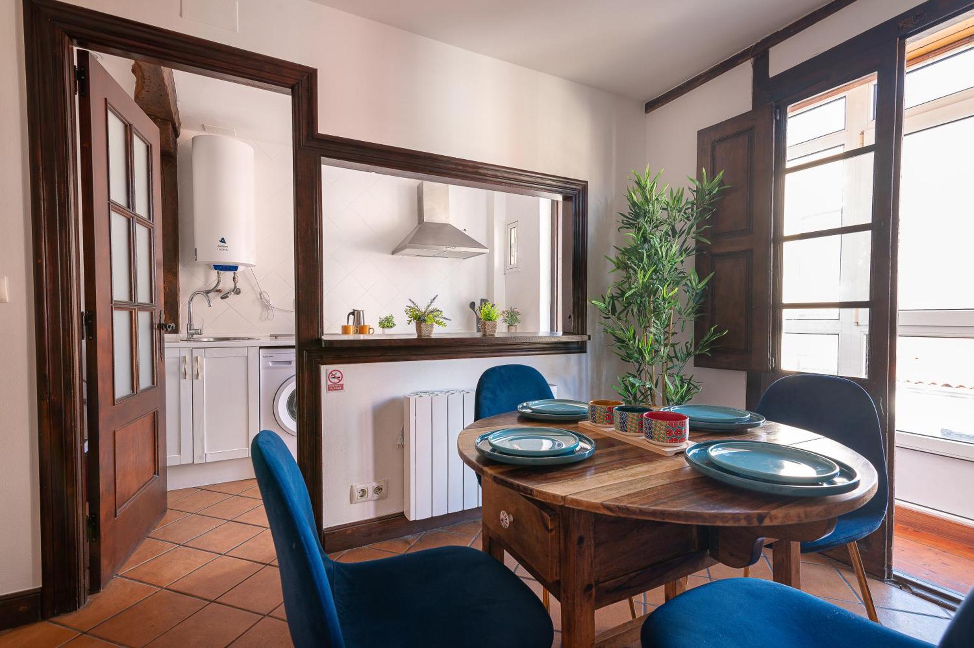 Apartamento En El Corazon De La Ciudad Junto A Las Estaciones Santander Eksteriør bilde
