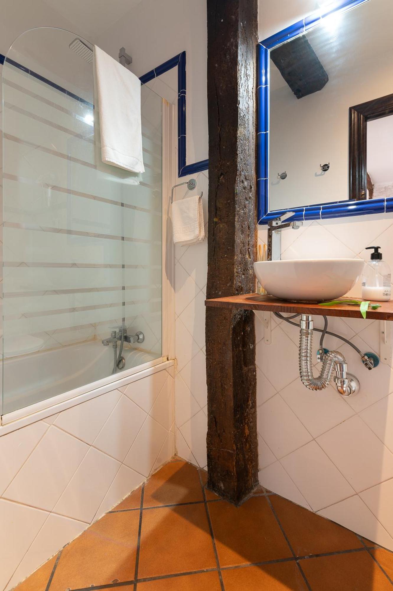 Apartamento En El Corazon De La Ciudad Junto A Las Estaciones Santander Eksteriør bilde