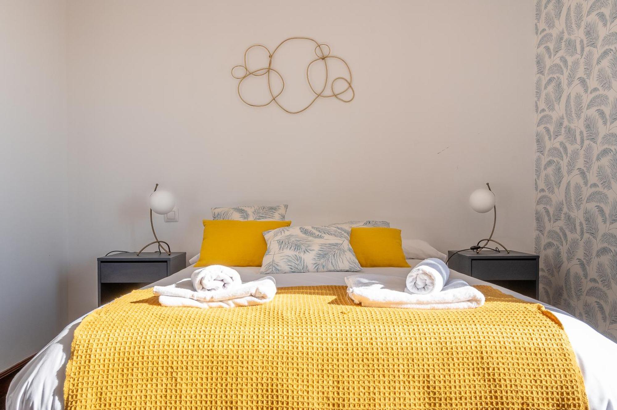 Apartamento En El Corazon De La Ciudad Junto A Las Estaciones Santander Eksteriør bilde