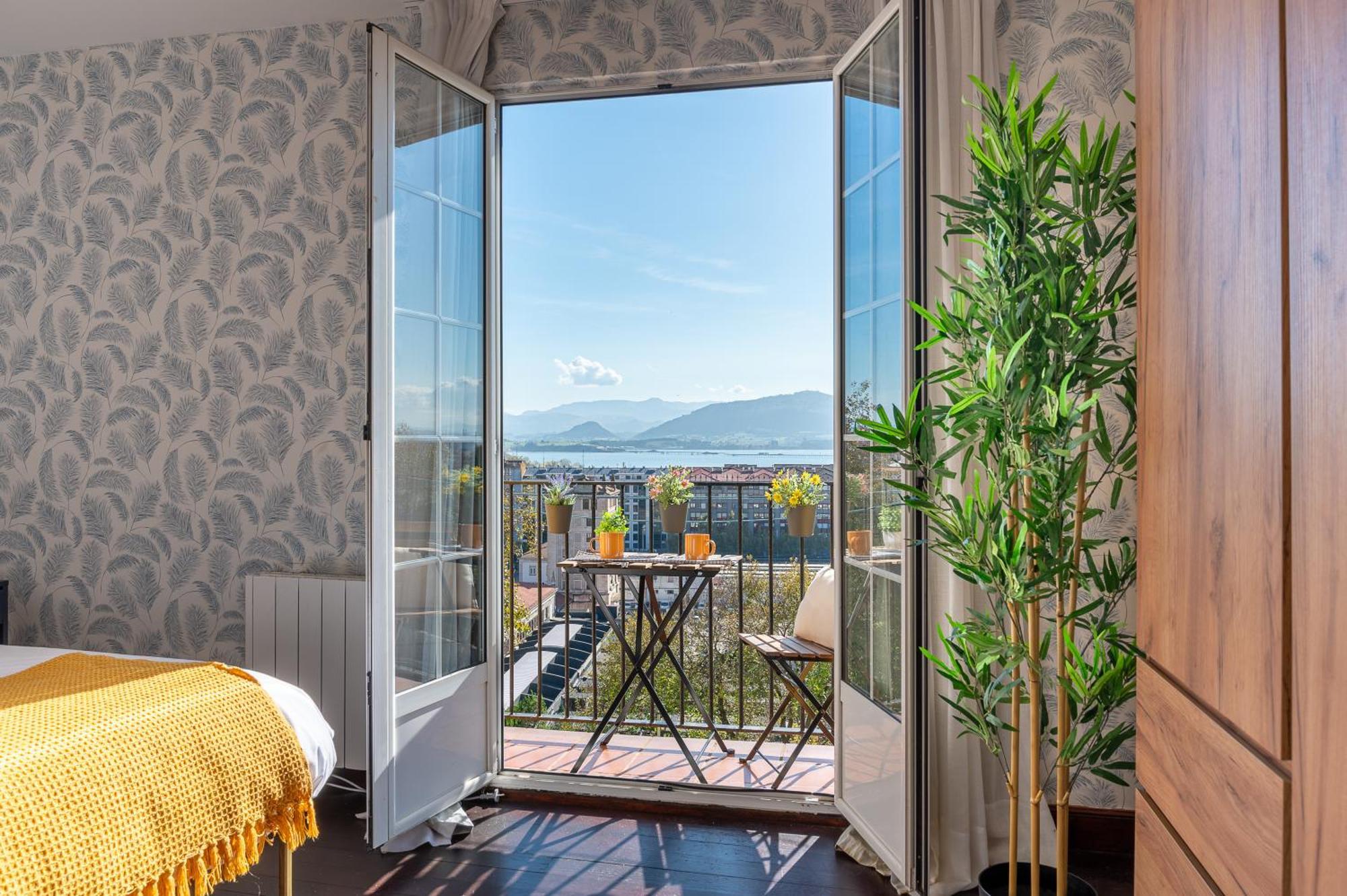 Apartamento En El Corazon De La Ciudad Junto A Las Estaciones Santander Eksteriør bilde